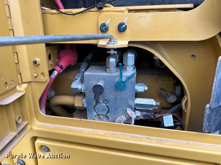 image for item LK9740 2017 Caterpillar  140M3 AWD motor grader
