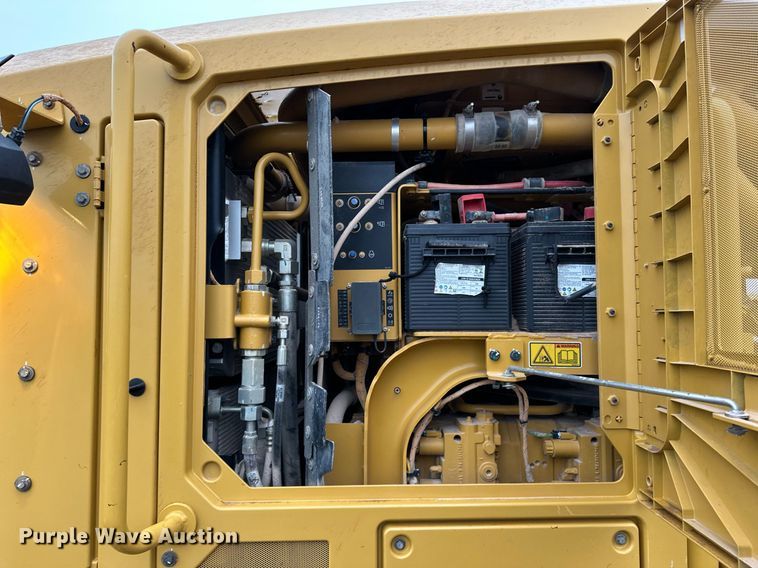 image for item LK9740 2017 Caterpillar  140M3 AWD motor grader