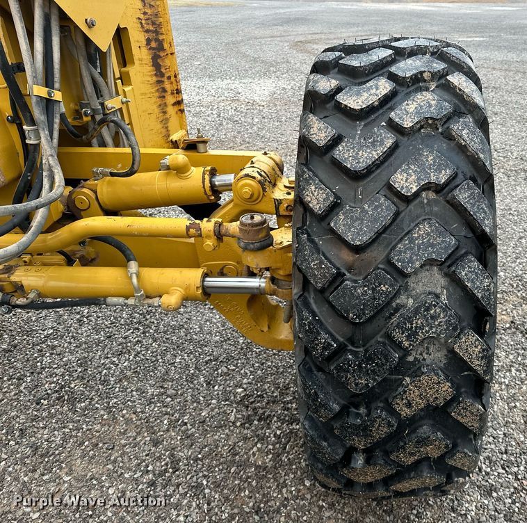 image for item LK9740 2017 Caterpillar  140M3 AWD motor grader