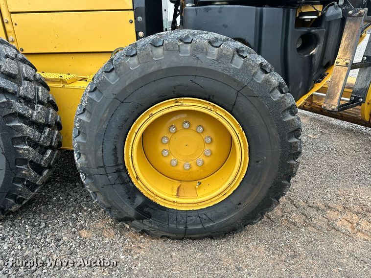 image for item LK9740 2017 Caterpillar  140M3 AWD motor grader