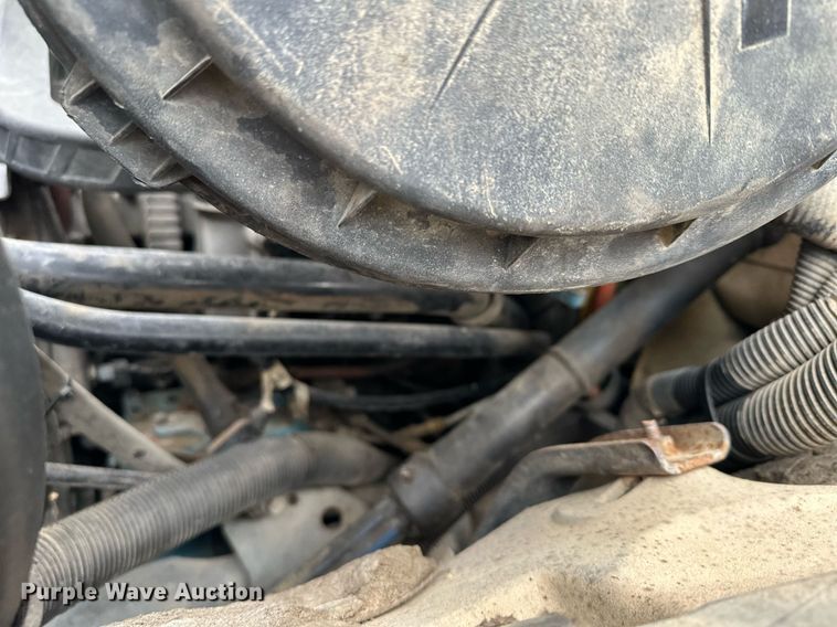 image for item LO9464 2011 International  7300 FSA bucket truck