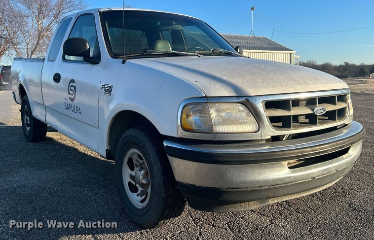image for item NB9315 1998 Ford F150 SuperCab pickup truck