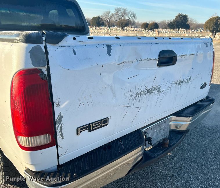 image for item NB9315 1998 Ford F150 SuperCab pickup truck