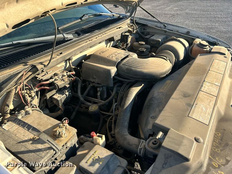 image for item NB9315 1998 Ford F150 SuperCab pickup truck