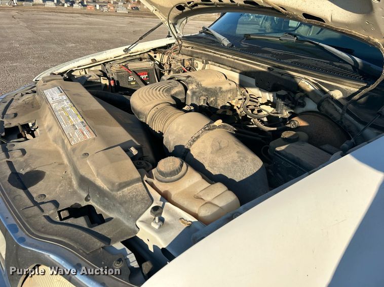 image for item NB9315 1998 Ford F150 SuperCab pickup truck