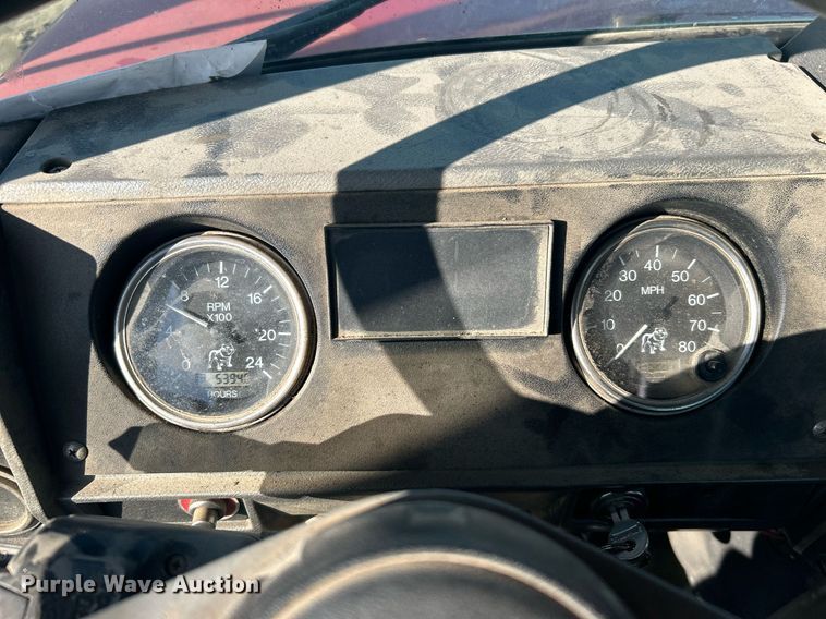 image for item NB9319 2002 Mack RD690P truck cab and chassis