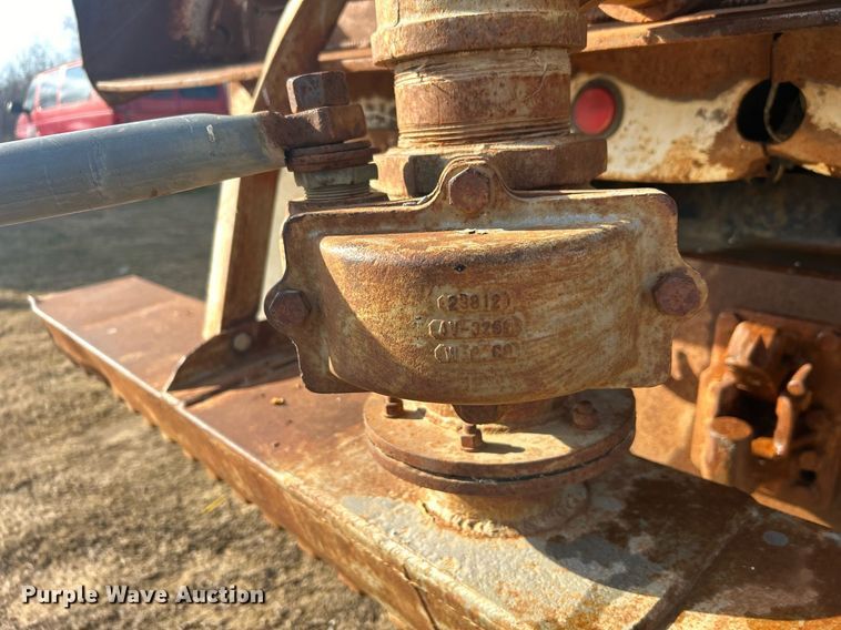 image for item NB9320 1998 International  4900 dump truck