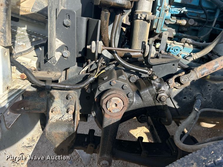 image for item NB9320 1998 International  4900 dump truck