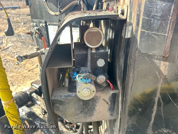 image for item NB9321 2013 Cimline  110 Magma melter applicator