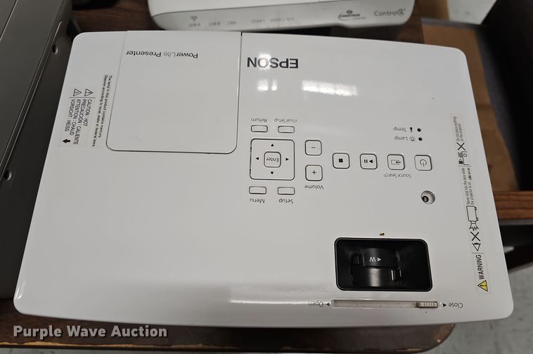 image for item NE9337 Approximately 18 projectors