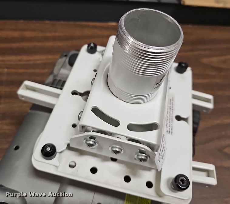 image for item NE9337 Approximately 18 projectors