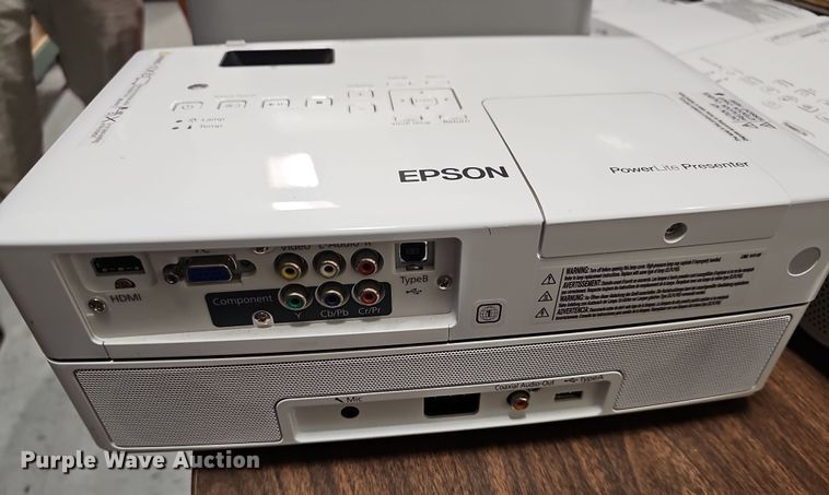 image for item NE9337 Approximately 18 projectors