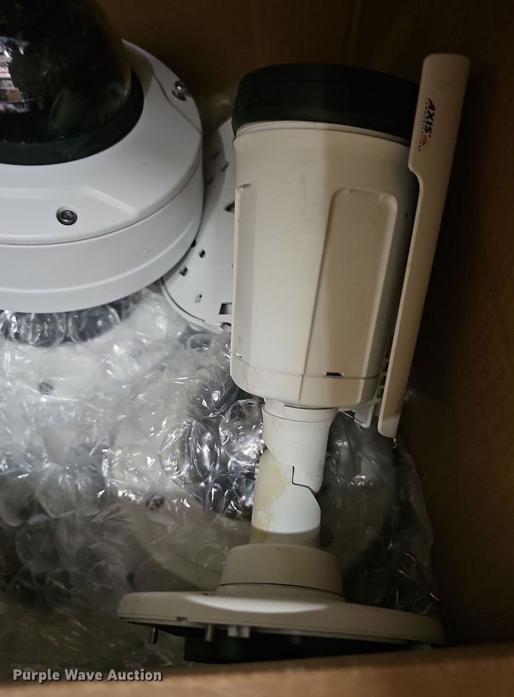 image for item NE9338 Axis security cameras