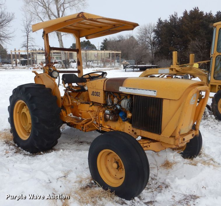image for item NE9394 John Deere  302-G tractor