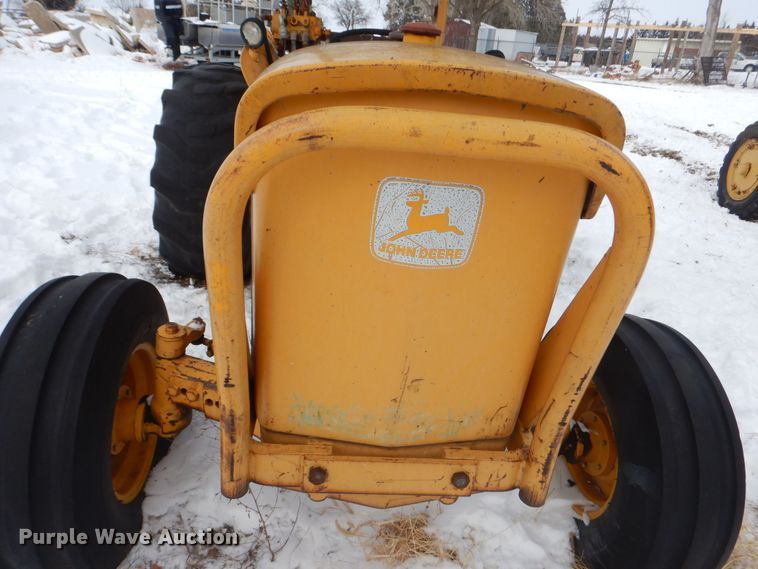 image for item NE9394 John Deere  302-G tractor