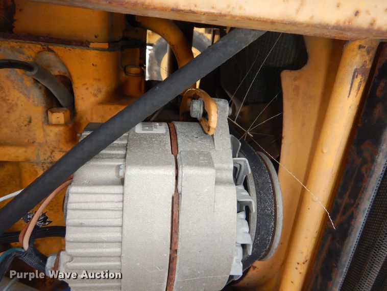 image for item NE9394 John Deere  302-G tractor