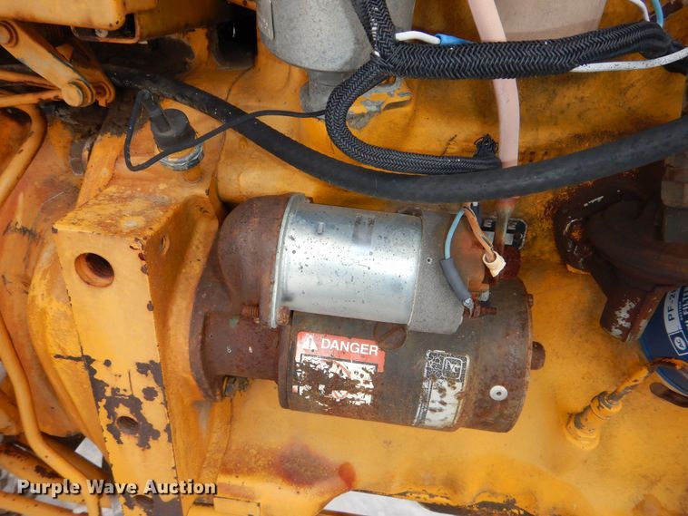 image for item NE9394 John Deere  302-G tractor