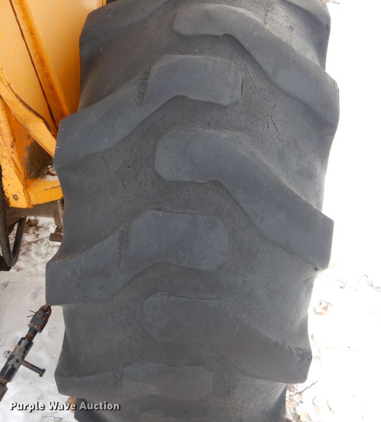 image for item NE9394 John Deere  302-G tractor