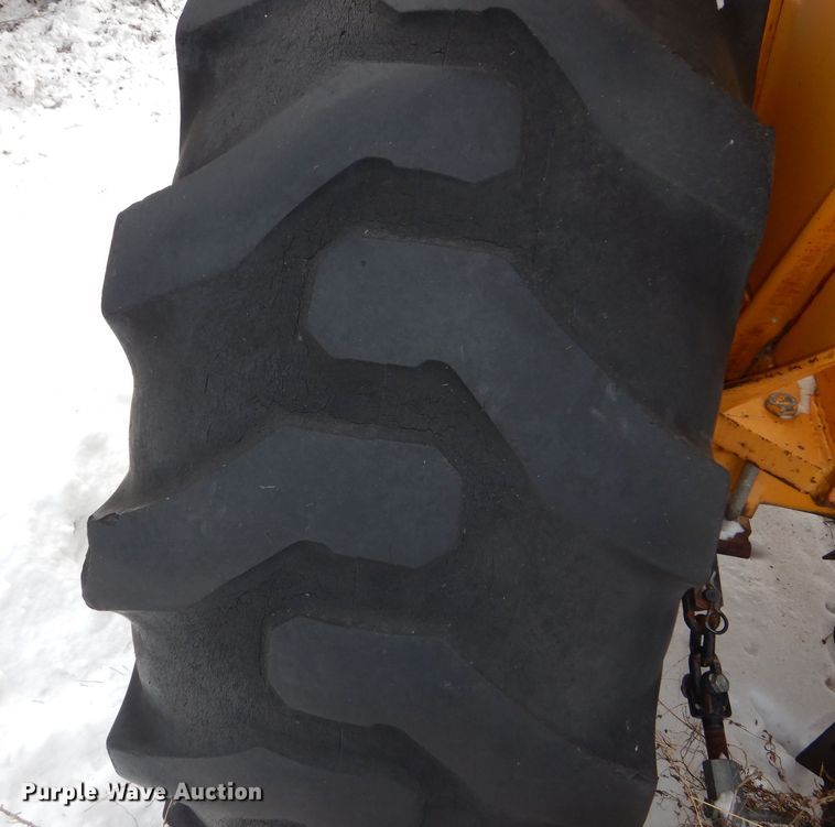 image for item NE9394 John Deere  302-G tractor