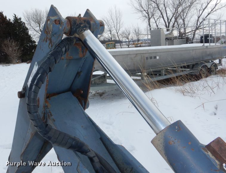 image for item NE9397 Ameriquip ARPS 105 backhoe attachment