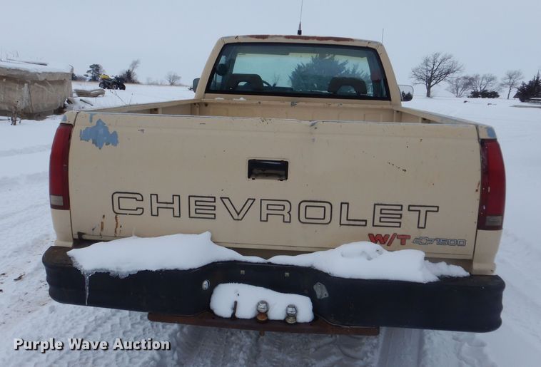 image for item NE9398 1992 Chevrolet Cheyenne C1500 pickup truck