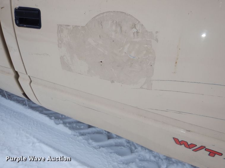 image for item NE9398 1992 Chevrolet Cheyenne C1500 pickup truck