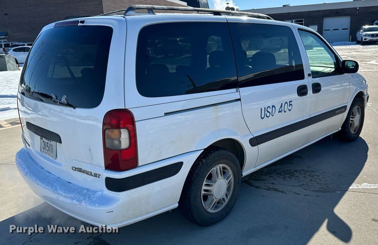image for item NI9720 1999 Chevrolet Venture  van