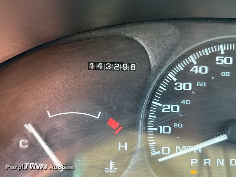 image for item NI9720 1999 Chevrolet Venture  van