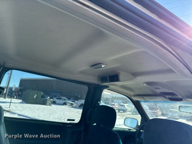 image for item NI9720 1999 Chevrolet Venture  van