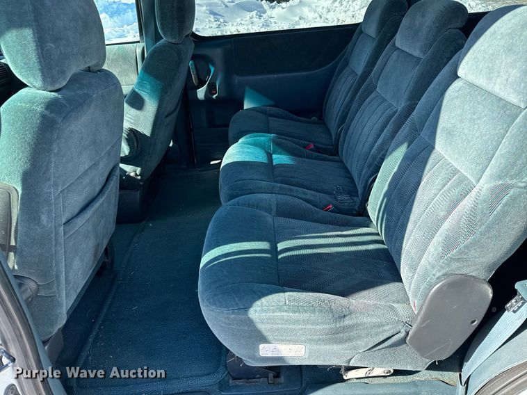 image for item NI9720 1999 Chevrolet Venture  van