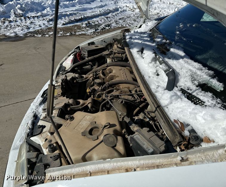 image for item NI9720 1999 Chevrolet Venture  van