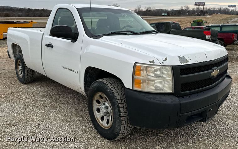 image for item NM9200 2008 Chevrolet Silverado 1500 pickup truck
