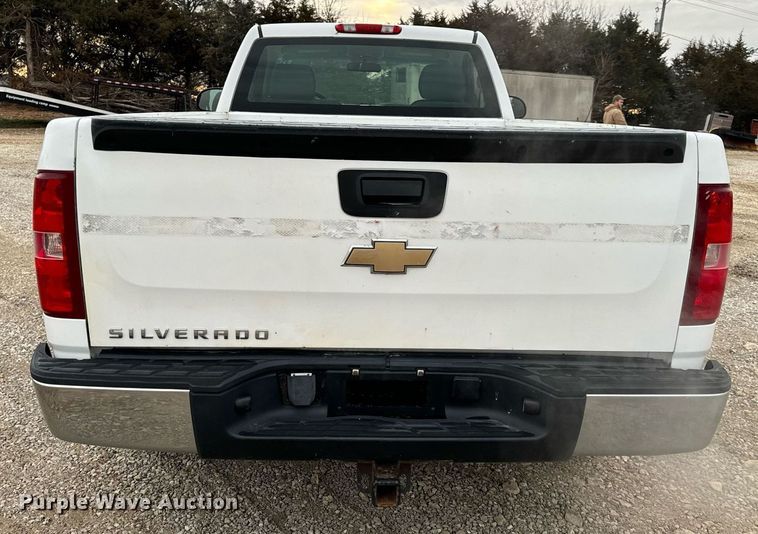 image for item NM9200 2008 Chevrolet Silverado 1500 pickup truck