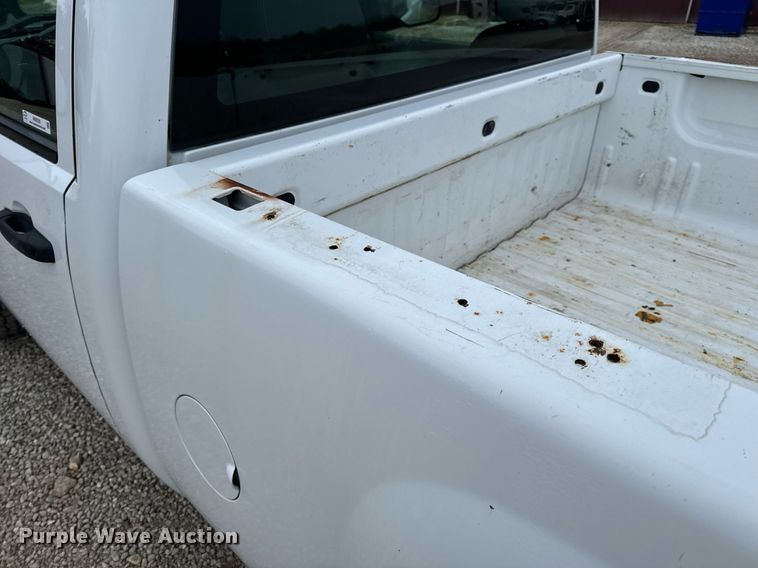 image for item NM9200 2008 Chevrolet Silverado 1500 pickup truck