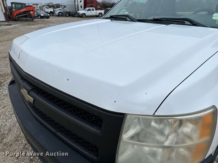 image for item NM9200 2008 Chevrolet Silverado 1500 pickup truck