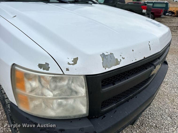 image for item NM9200 2008 Chevrolet Silverado 1500 pickup truck