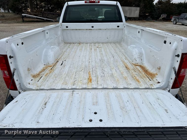 image for item NM9200 2008 Chevrolet Silverado 1500 pickup truck