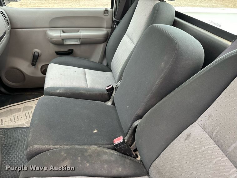 image for item NM9200 2008 Chevrolet Silverado 1500 pickup truck