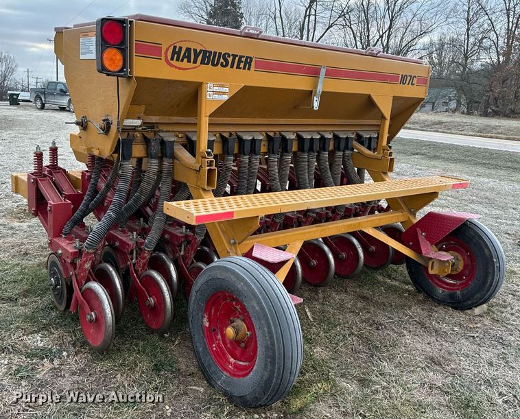 image for item NM9208 Haybuster 107C grain drill
