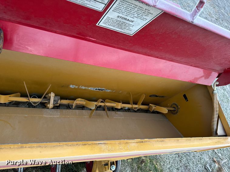 image for item NM9208 Haybuster 107C grain drill