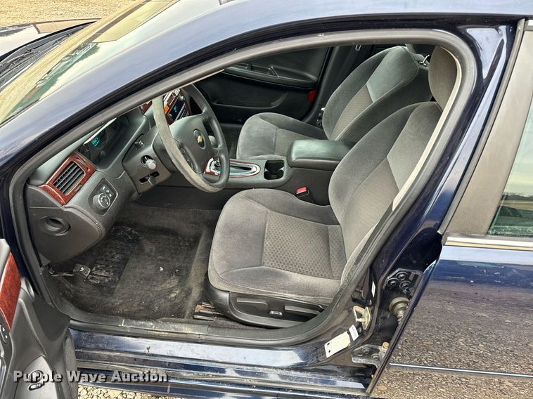 image for item NM9213 2009 Chevrolet Impala LS 