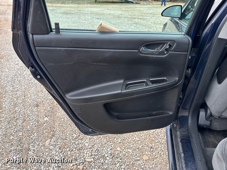 image for item NM9213 2009 Chevrolet Impala LS 