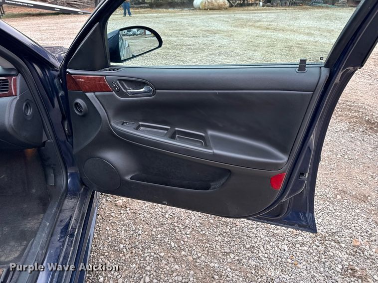 image for item NM9213 2009 Chevrolet Impala LS 