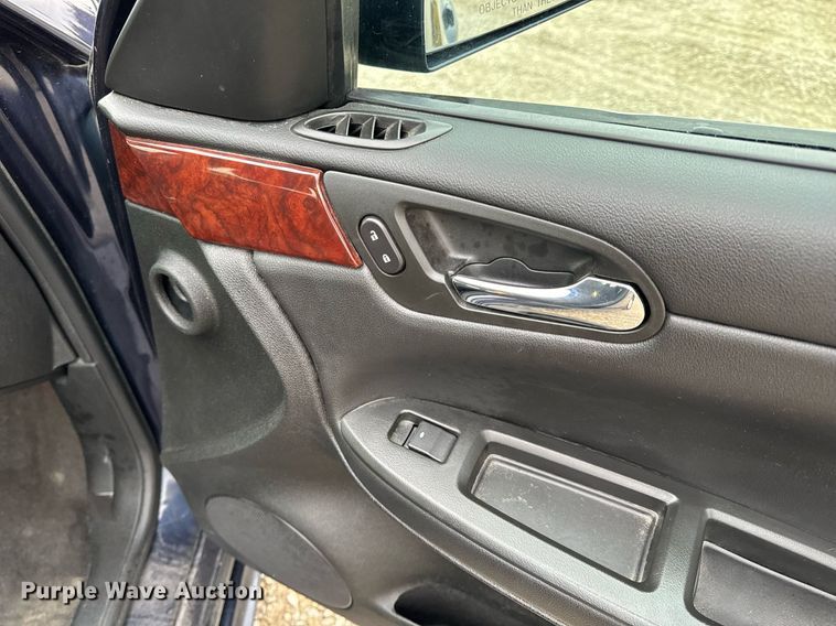 image for item NM9213 2009 Chevrolet Impala LS 