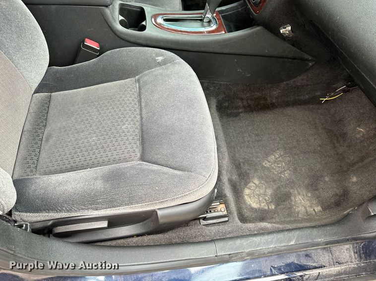 image for item NM9213 2009 Chevrolet Impala LS 