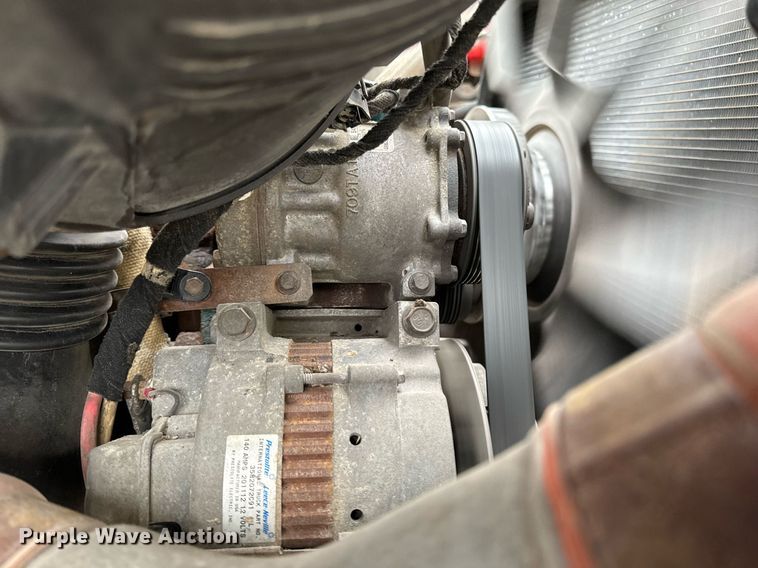 image for item NM9215 2006 International 7400 dump truck