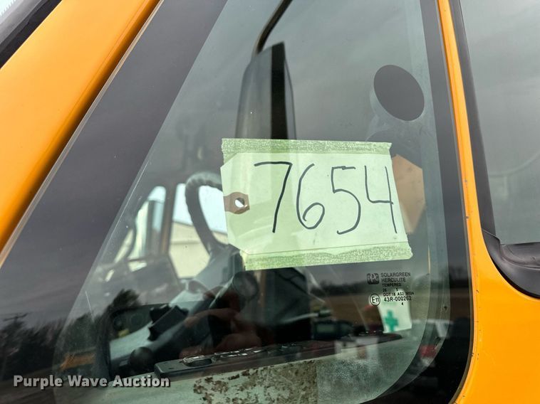 image for item NM9215 2006 International 7400 dump truck