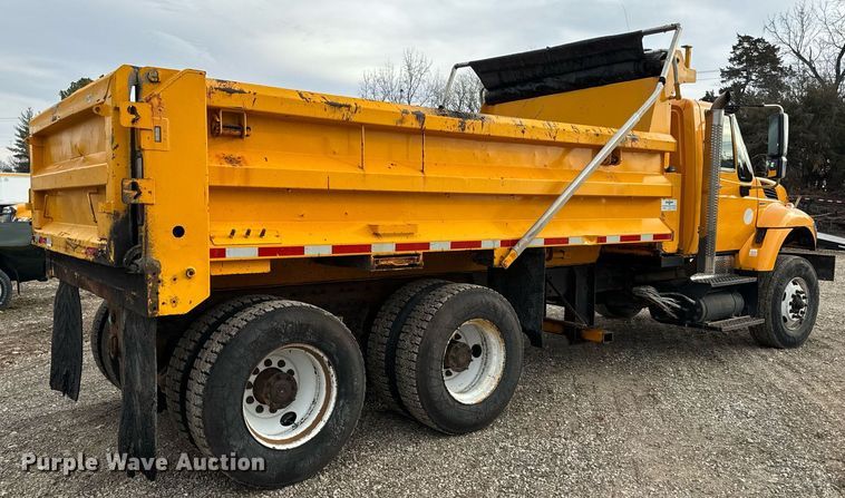 image for item NM9216 2011 International WorkStar 7400 dump truck