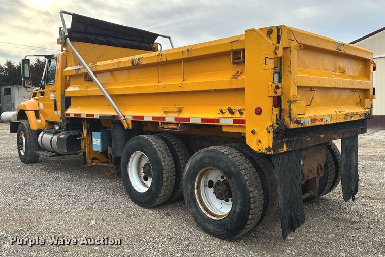 image for item NM9216 2011 International WorkStar 7400 dump truck