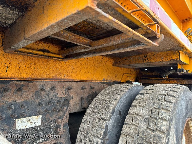 image for item NM9216 2011 International WorkStar 7400 dump truck